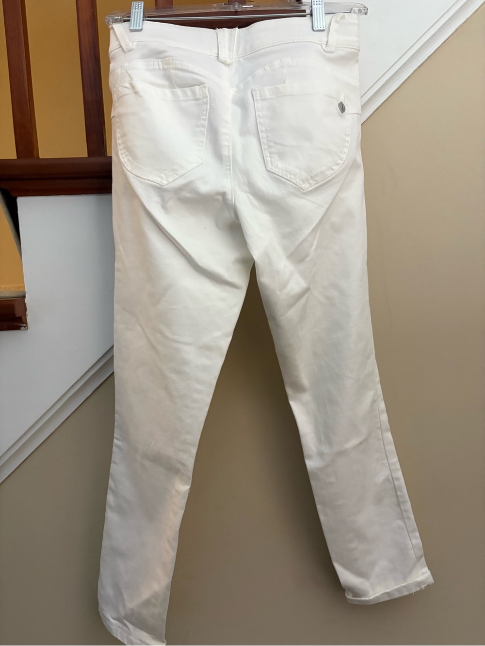 Democracy Cream White Skinny Jeans - Picture 2 of 3